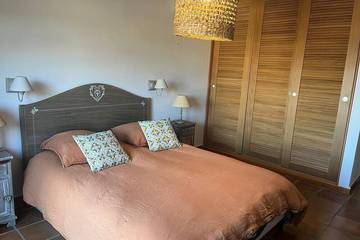 Villa pour 11 Personnes dans Bormes-les-Mimosas, Région de Toulon, Photo 4