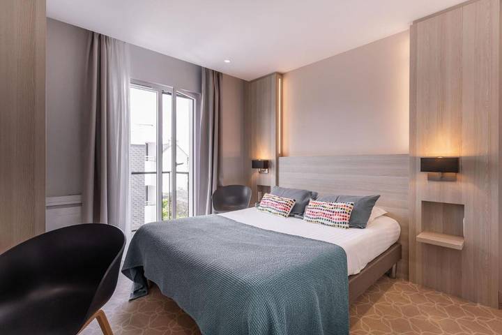 Hôtel pour 2 personnes, avec piscine ainsi que terrasse et sauna, animaux acceptés