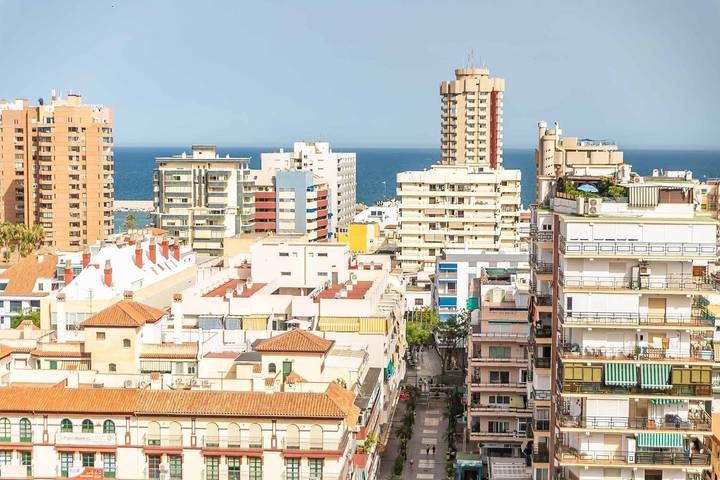 Geheel appartement, Appartement Blue Sky View met Wi-Fi in Fuengirola Centre, Fuengirola