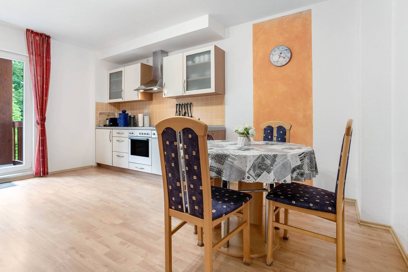 Ganze Wohnung, Haus Waterkant nur 300m bis zur Ostsee in Baabe, Rügen