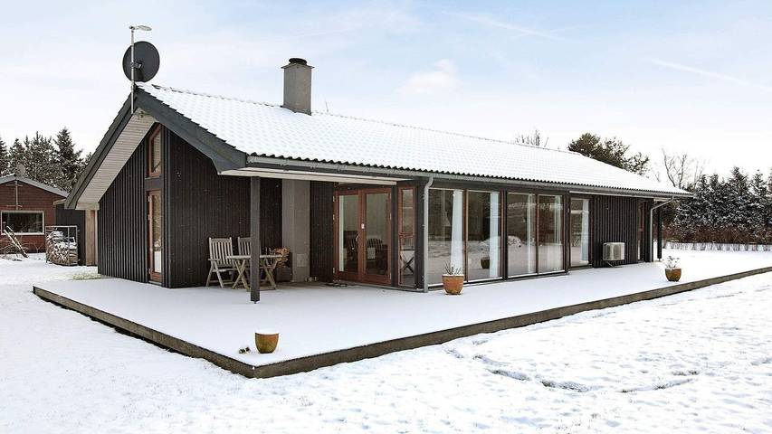 Ferienhaus für 9 Personen, mit Whirlpool und Sauna sowie Garten in Dannemare - 4