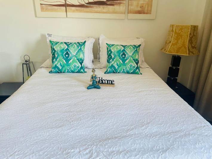 Gîte pour 2 personnes, avec jacuzzi et jardin à Maia - 3