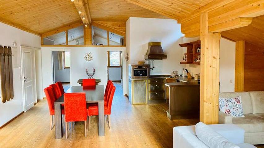Chalet voor 8 personen, met terras en uitzicht, kindvriendelijk in Lech