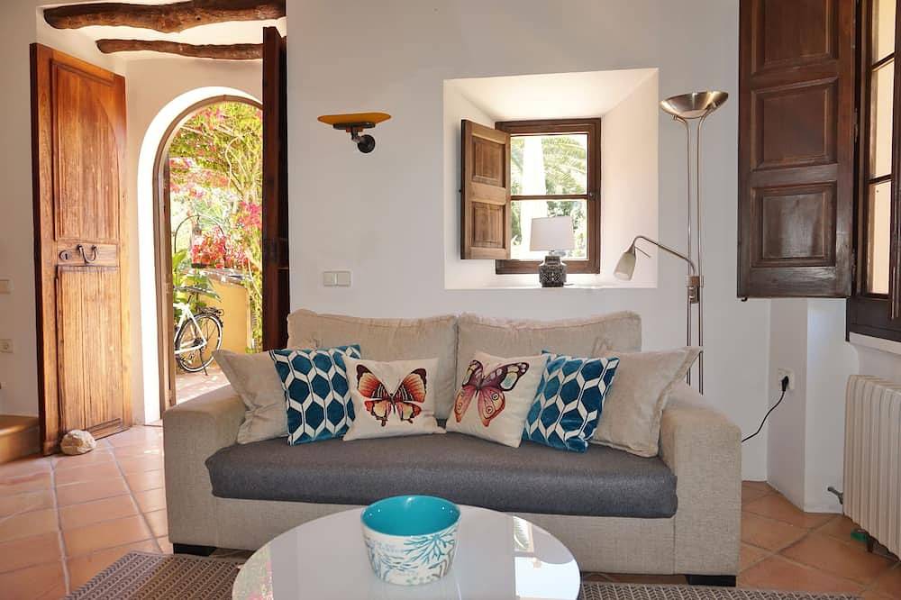 Erholung in mediterranem Garten am großen privaten Pool -Reduzierte Maipreise ! in S'Arracó, Andratx