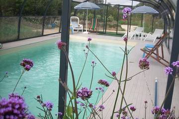 Gîte pour 8 personnes, avec terrasse et jardin à La Chapelle-aux-Filtzméens