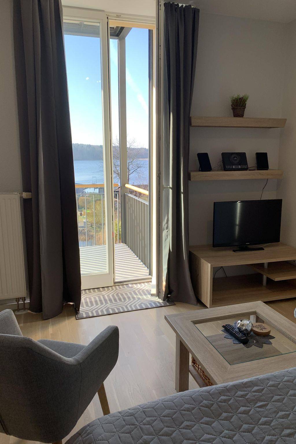 Appartement entier, Apartmenthaus am See in Rheinsberger See, Rheinsberg