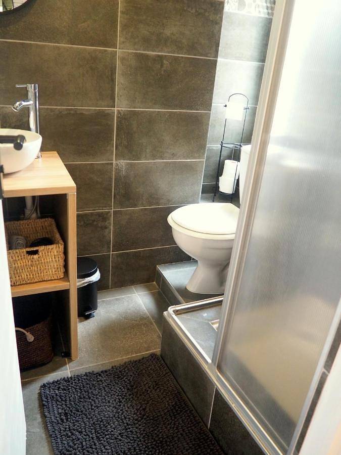 One-Bedroom Apartment in Bréhal, Région de Coutances
