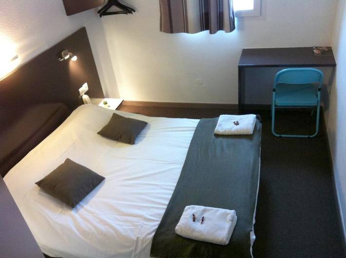 Hôtel pour 2 personnes, avec terrasse, animaux acceptés à Villeneuve-lès-Béziers - 4