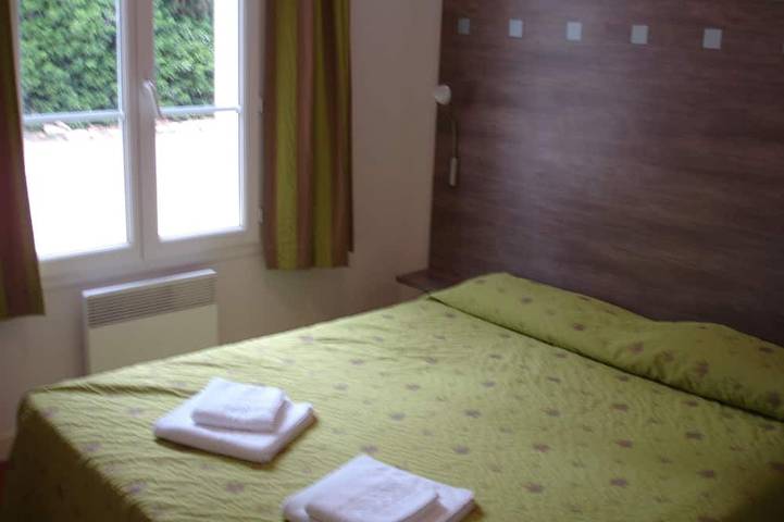 Gîte pour 6 personnes à Sainte-Cécile-les-Vignes - 2