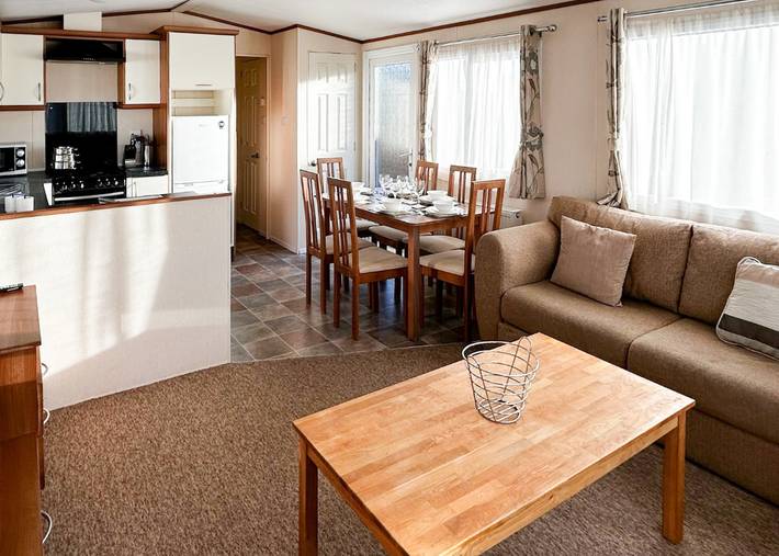 Caravan for 6 people on the Isle of Wight