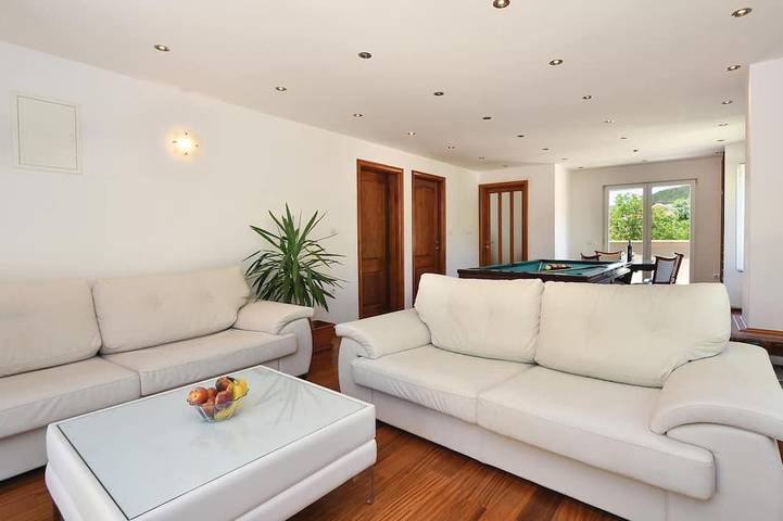Haustierfreundliches Haus in Sinj mit Sauna in Sinj, Dalmatinisches Zagora