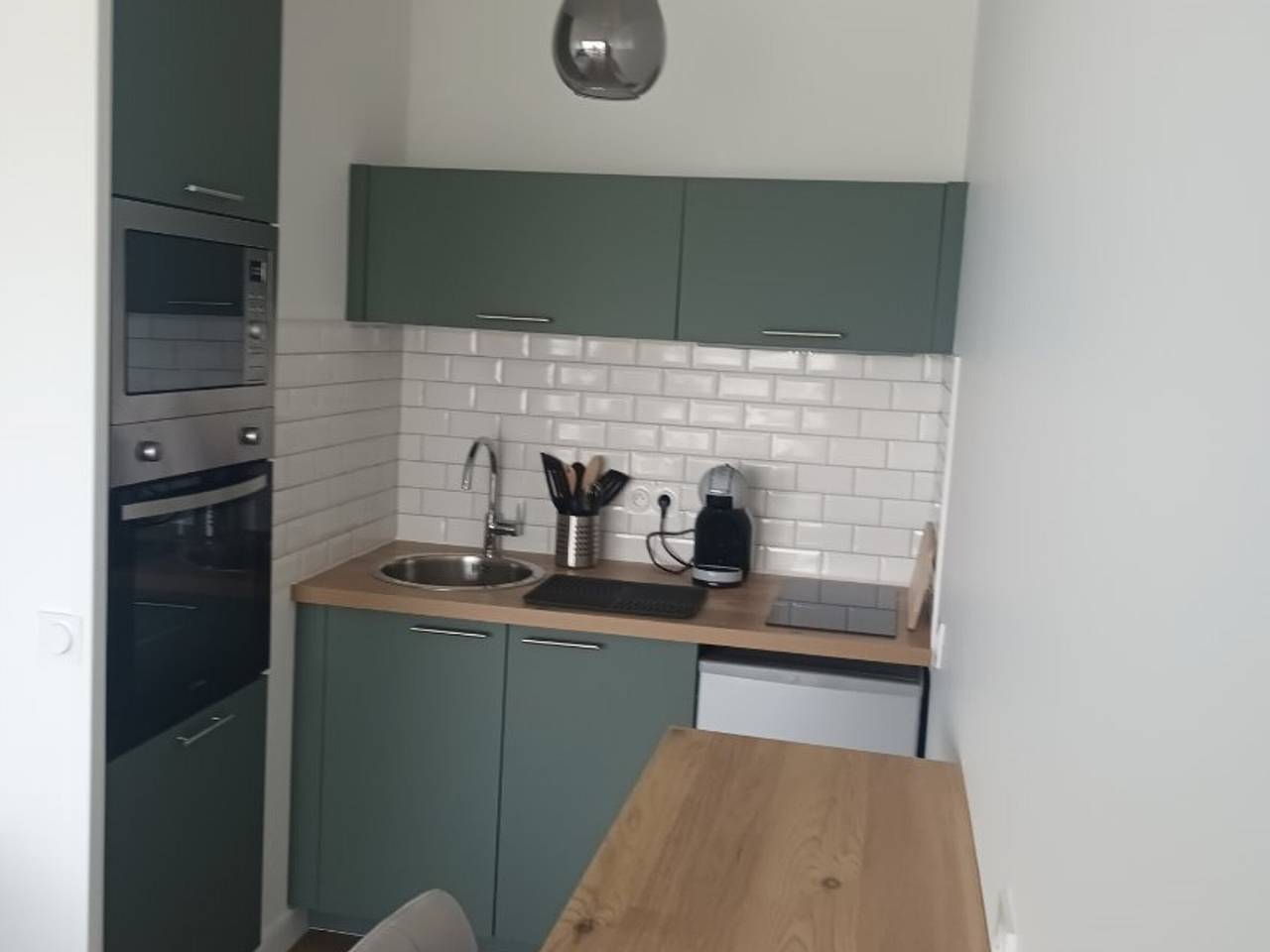 Studio entier, Studio neuf avec terrasse sur mer et garage à Royan in Pontaillac, Royan