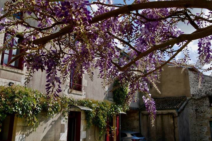 Location de vacances pour 5 personnes, avec Terrasse et Jardin à Saint-Pardoux (Deux-Sèvres)