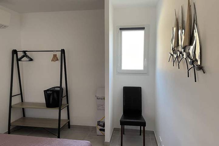 Location de vacances pour 6 personnes, avec jardin et terrasse à Pierrelongue - 2