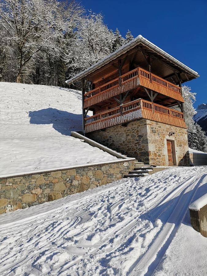 Gîte pour 2 personnes, avec Balcon et Terrasse ainsi que Jardin et Vue à Thônes - 3