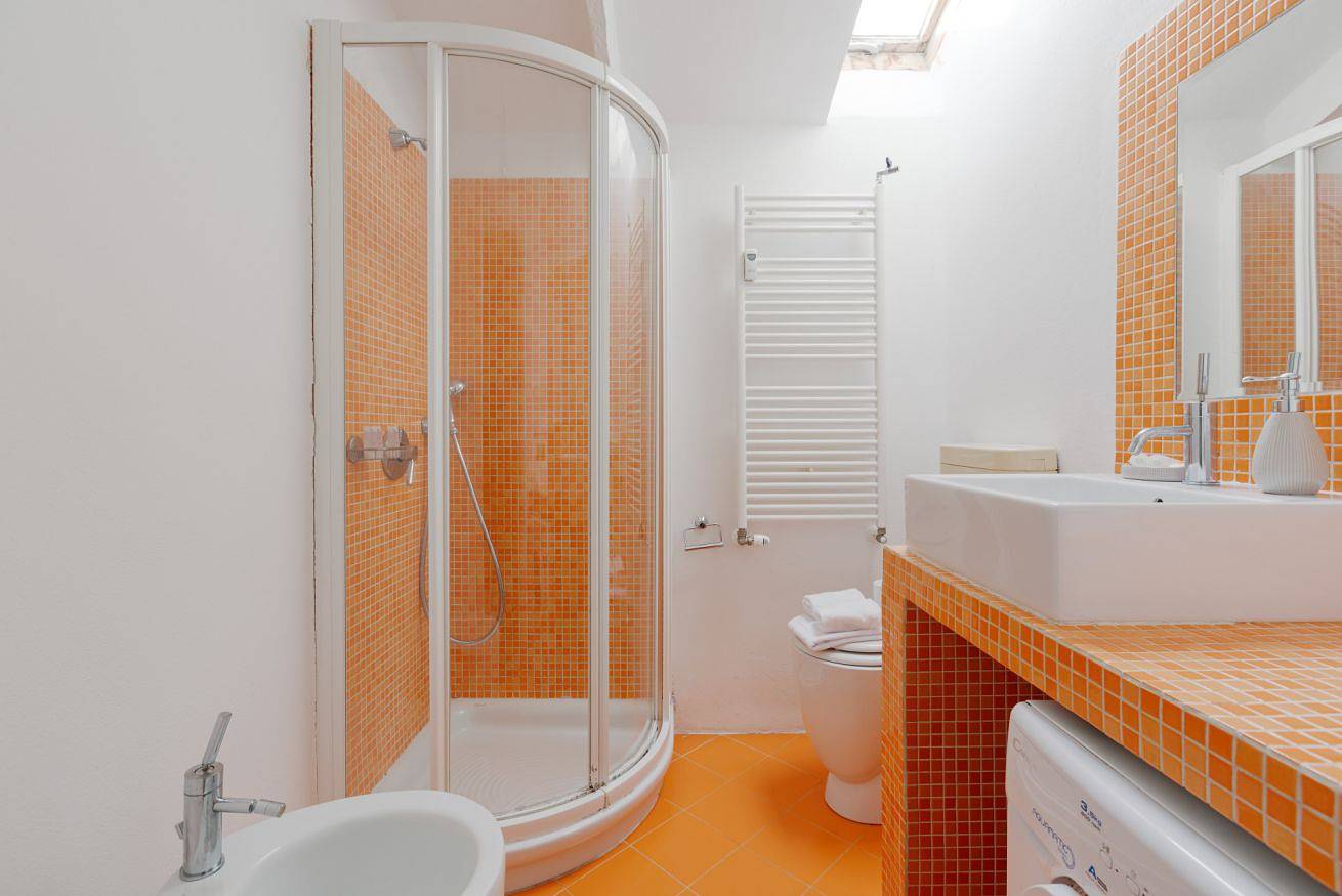 Appartamento intero, Milano Viale Umbria Bright Studio in Milano, Provincia di Milano