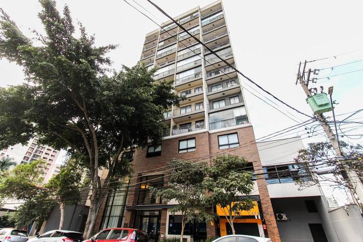 Casas e apartamentos de temporada para 2 pessoas, com jacuzzi e piscina e ainda jardim and balcão, com animais de estimação em Moema
