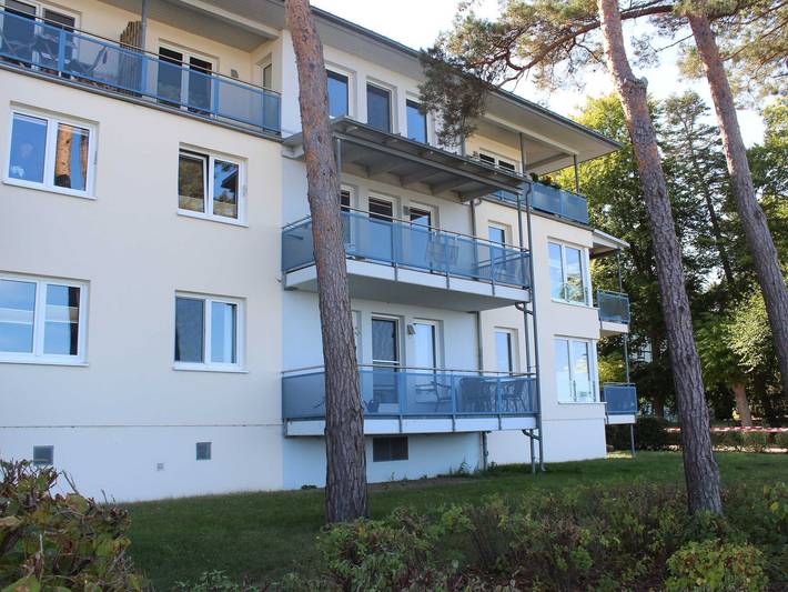 Ferienwohnung für 4 Personen, mit Balkon und Seeblick in Lubmin - 2