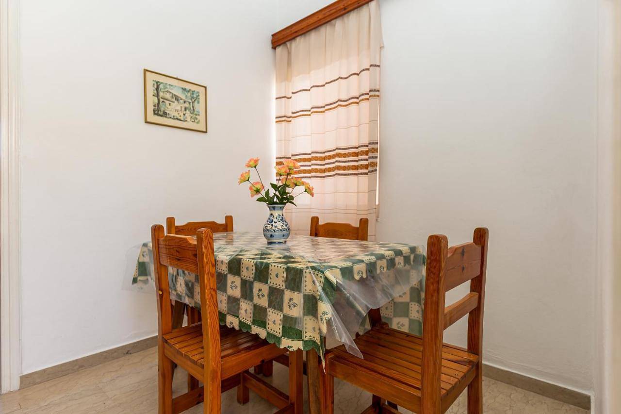 Standard Studio in Benitses, Corfu, Corfou