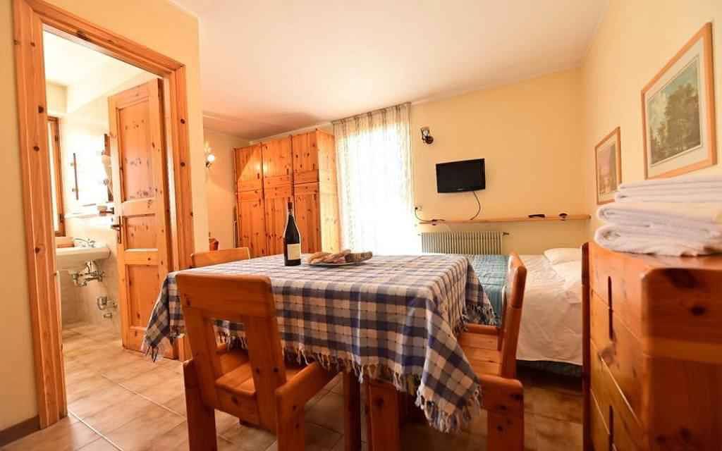 Appartamento intero, Appartamento con balcone e Wifi  in Valdidentro, Parco Nazionale dello Stelvio