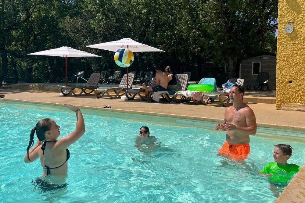 Camping für 5 Personen in Saint-Saturnin-lès-Apt, Regionaler Naturpark Luberon