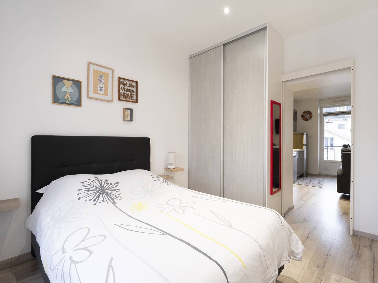 Appartement entier, Alain Delon in Vittel, Neufchâteau