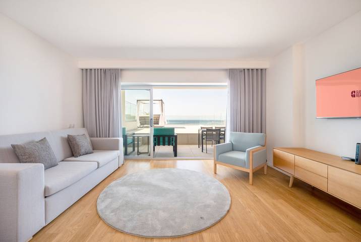 Gîte pour 4 personnes, avec Balcon ainsi que Terrasse et Piscine à Sesimbra - 3