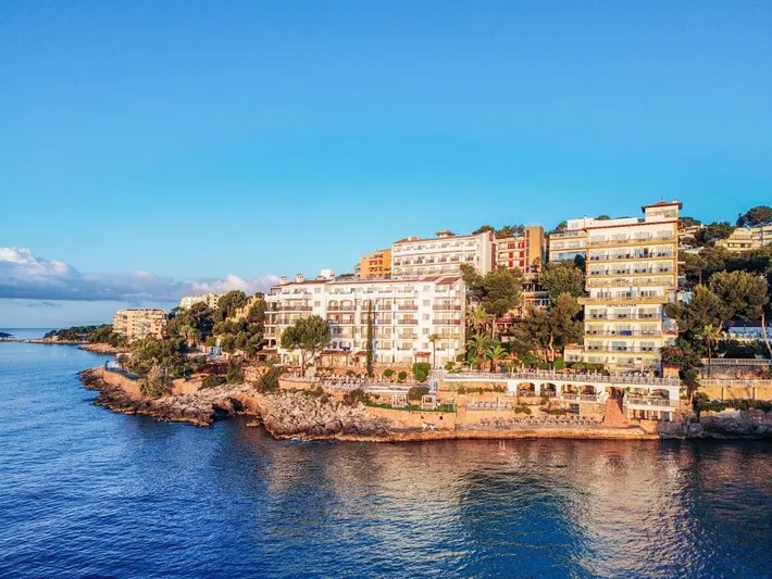 Hôtel pour 2 personnes, avec jacuzzi et jardin ainsi que sauna et piscine - 1