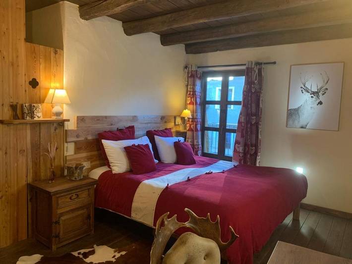 Hôtel pour 2 personnes, avec Terrasse ainsi que Jardin et Vue à Pragela