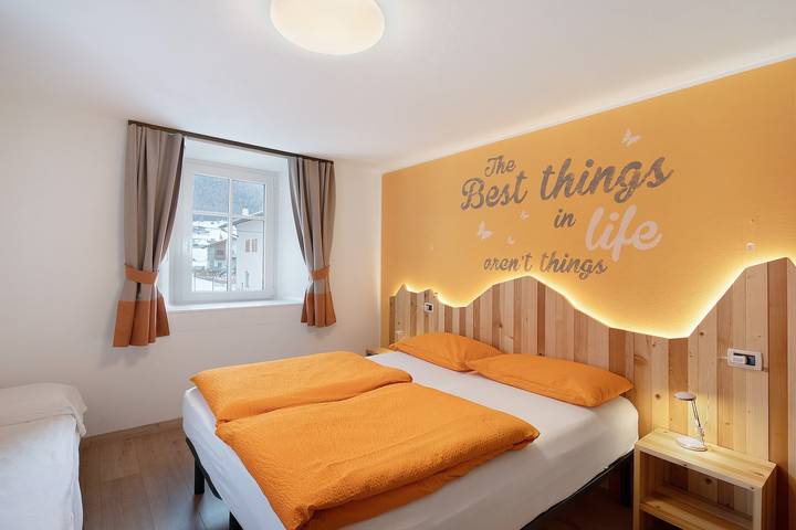 Appartamento intero, Appartamento Gg 2 - pieno centro Livigno, con card sconti Gold per i servizi locali inclusa in Livigno (Borgo), Livigno