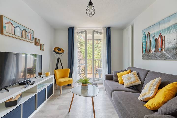 Ganze Wohnung, Ferienwohnung für 2 Personen mit Balkon in Blonville-sur-Mer, Lisieux und Umgebung