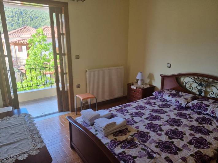 Gîte pour 5 personnes, avec balcon ainsi que vue et jardin dans Leonidion - 3