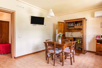 Agriturismo per 5 Persone in Montecarlo (Toscana), Provincia di Lucca, Foto 4