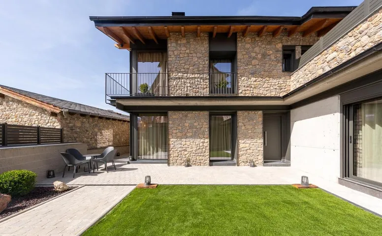Casa de vacaciones para 6 personas, con jardín además de sauna y vistas, Se admiten mascotas - 1