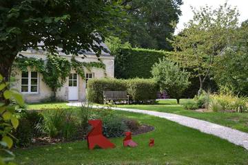 Gîte pour 6 personnes, avec terrasse et jardin à Rochecorbon