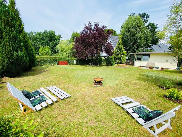 Bungalow für 4 Personen, mit Terrasse und Garten in Göhren-Lebbin