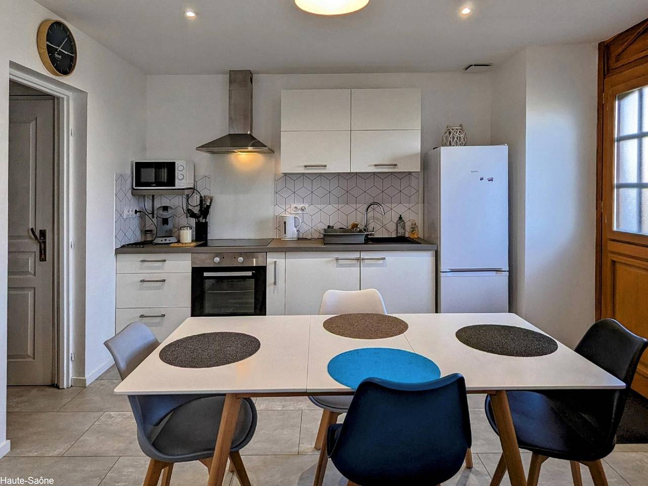 Appartement entier, Appartement rénové avec jardin à Héricourt in Héricourt (Haute-Saône), Haute-Saône