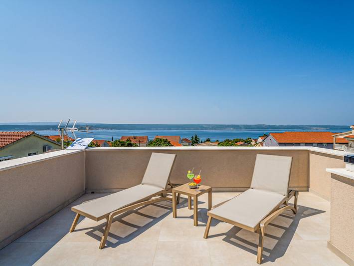 Ferienhaus für 8 Personen, mit Pool und Terrasse in Maslenica - 2