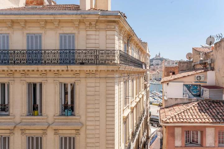 Apartahotel para 2 personas, con Terraza en Marsella