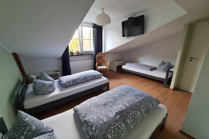 Cottage für 9 Personen, mit Garten und Terrasse in Berlin - 4