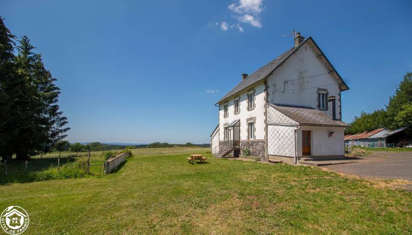 Gîte pour 6 personnes, avec Jardin et Vue