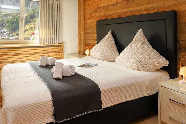 Ganze Wohnung, Dianthus in Zermatt, Walliser Alpen