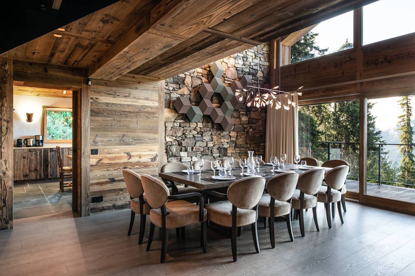 Reizendes Chalet mit WLAN, Parkplätzen, in der Nähe von Skiliften und Restaurants in La Rosière, Montvalezan