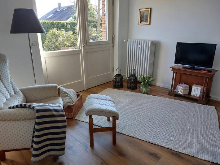 Ferienwohnung für 2 Personen, mit Terrasse und Garten sowie Ausblick