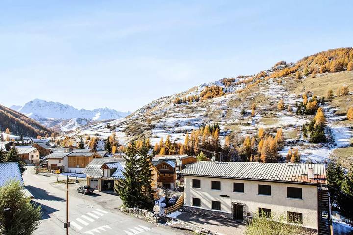 Gîte pour 2 personnes, avec vue et balcon dans Office De Tourisme De Vars - 4