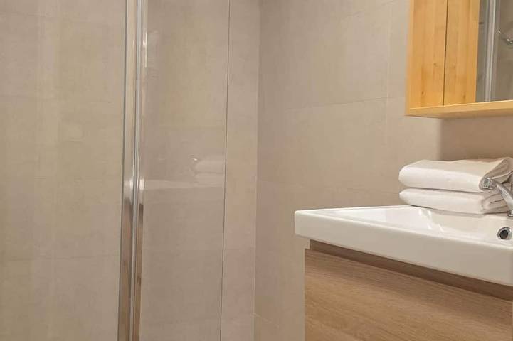 Ganze Wohnung, Modernes Bergstudio - 4 Pers. in Candanchú, Aisa