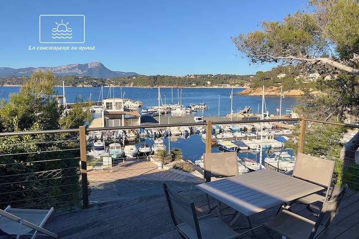 Location de vacances pour 4 personnes, avec terrasse et jardin, animaux acceptés dans Plage Des Oursinieres Le Pradet