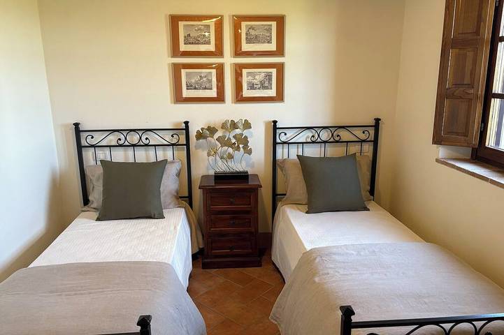 Gîte pour 6 personnes, avec piscine et jardin à San Giovanni d'Asso - 4