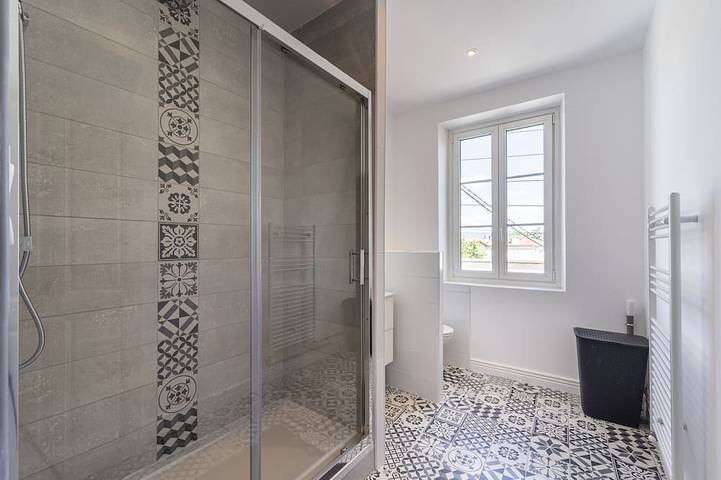 Ganze Wohnung, Le Liondor, superb apartment near park, station and town center in Montélimar, Nyons und Umgebung