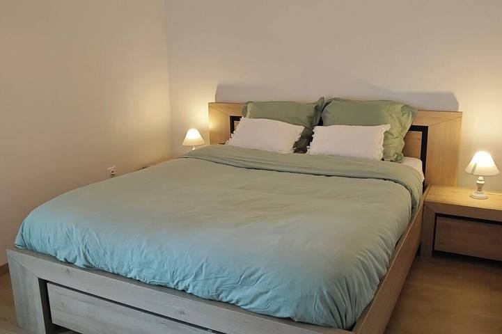 Gîte pour 4 personnes, avec jardin à Perrigny-lès-Dijon - 3